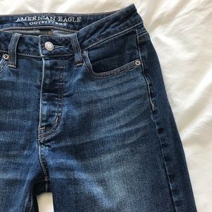 American Eagle High Rise Mom Jeans